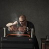 Barbecue a carbonella FUSION™ di Everdure by Heston Blumenthal con girarrosto e accensione carbone automatica